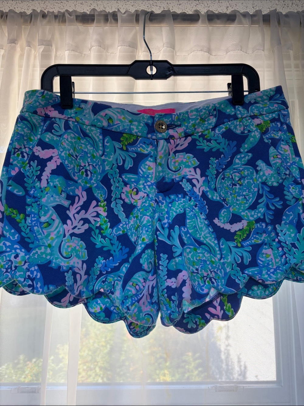 Lilly Pulitzer Blue Multi Scalloped Hem High Waist Shorts